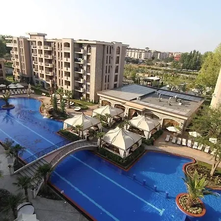 Deluxe In Cascadas Sunny شقة *