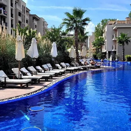 شقة Deluxe In Cascadas Sunny