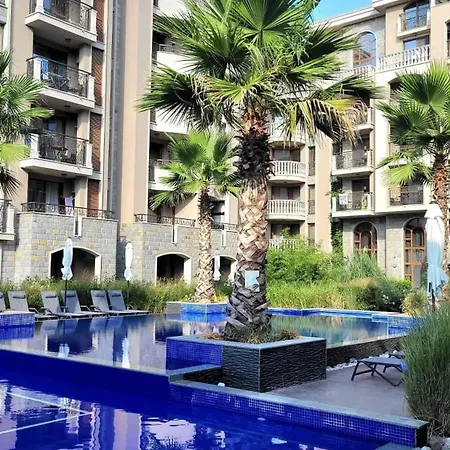 شقة Deluxe In Cascadas Sunny