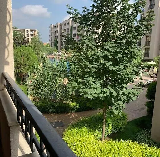 Апартамент Deluxe In Cascadas Sunny Слънчев бряг